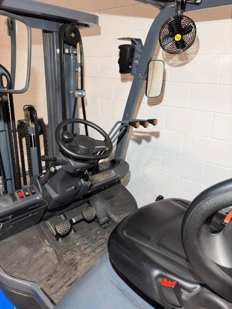 JAC CPCD25 Carretillas diesel