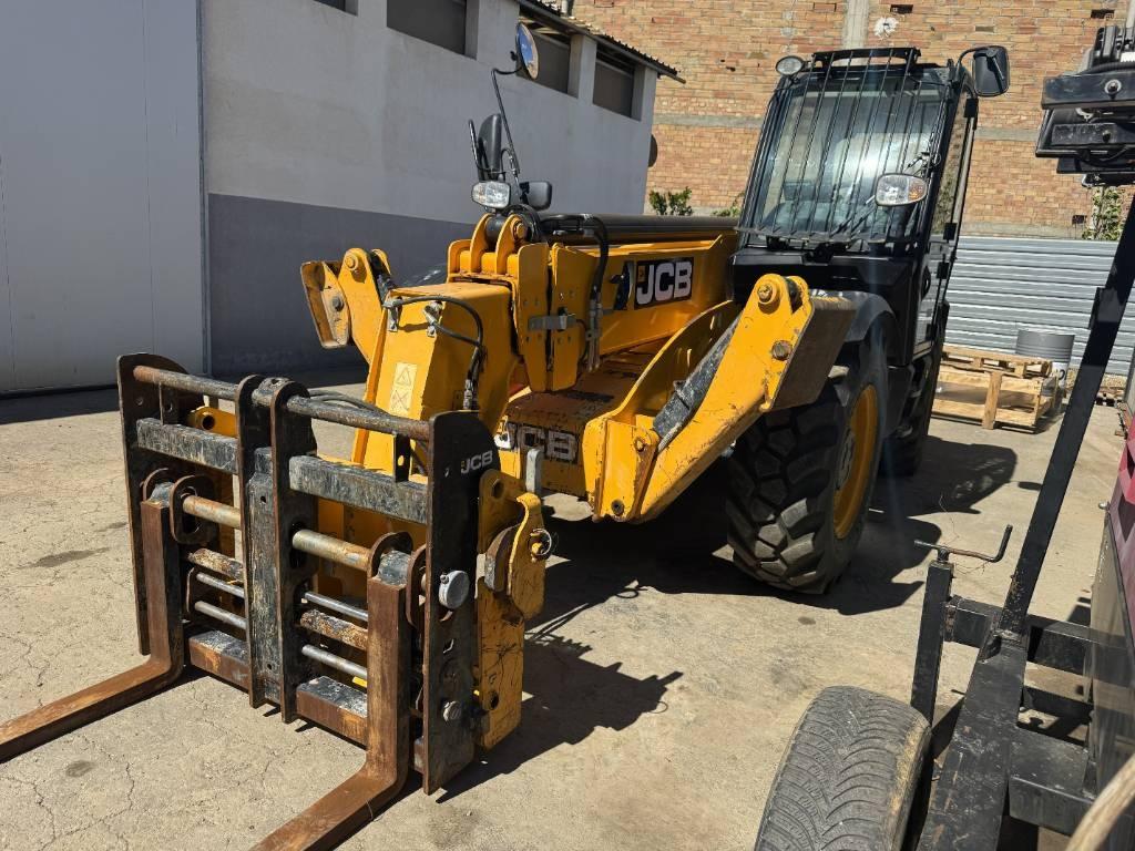 JCB 540-140 Telescopic handlers